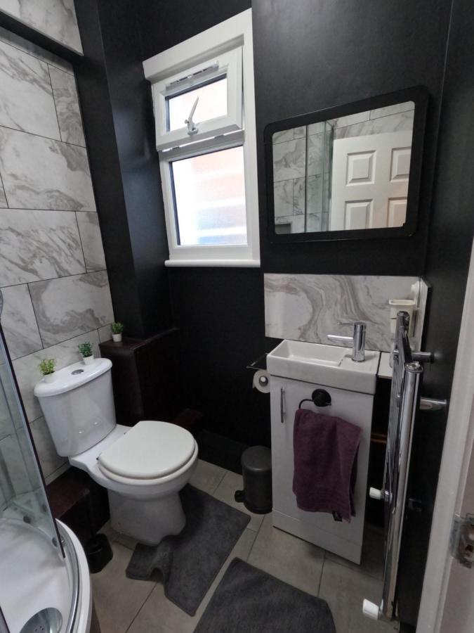 Studio Apartment In Saint Kew 外观 照片